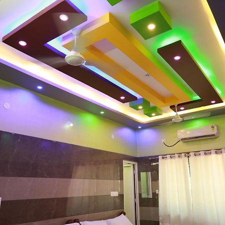 Готель Rv Residency Wodapatti Екстер'єр фото