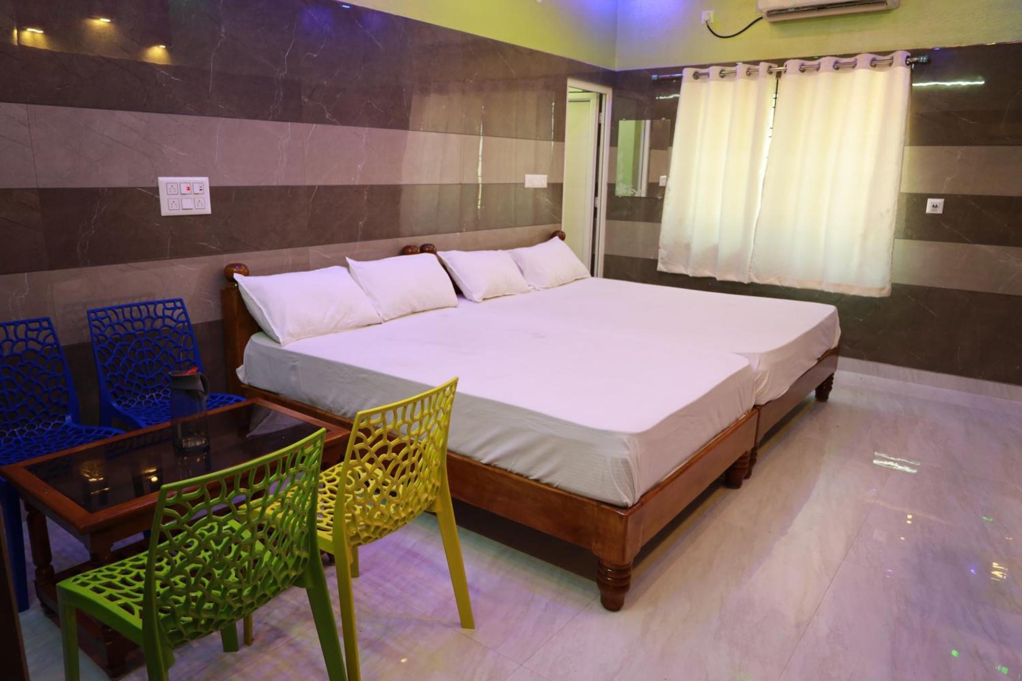Готель Rv Residency Wodapatti Екстер'єр фото